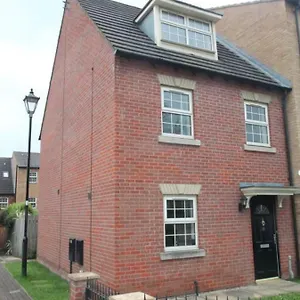 Main House Homestay